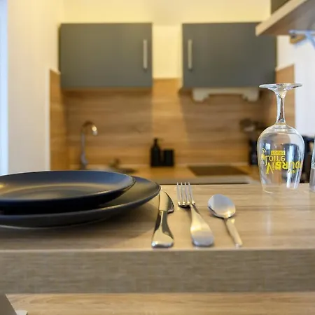 Apartament Michelet -appartement Lumineux A 2 Min De La Gare